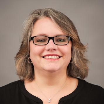 Headshot of Renee Dyer